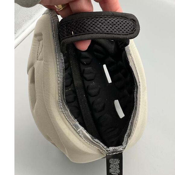 Rocksolid Soft Shell Head Protection Flag 7-on-7 Football Helmet - Medium - Picture 6 of 8